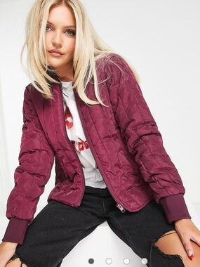 JJXX padded bomber jacket in wine size Medium quilted aviator